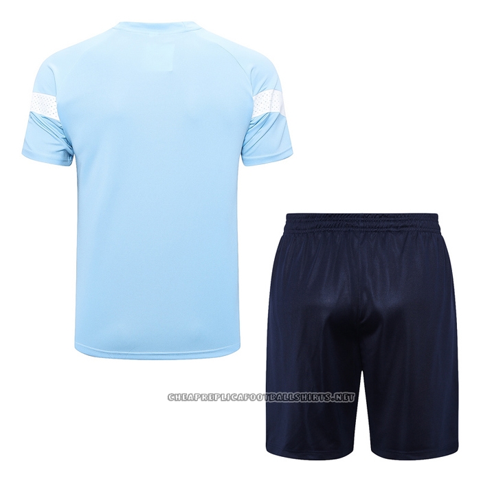Tracksuit
 Manchester City 2022-2023 Short Sleeve
 Blue
 - Shorts
